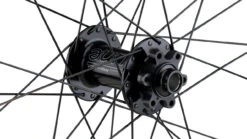 Tune Race 23 Boost Disc 6-Loch 29" Laufradsatz -BikeMotion Deutschland Verkaufs-Shop 342171
