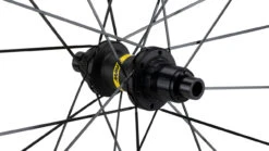 Mavic Cosmic SL 32 Disc Center Lock Carbon Laufradsatz -BikeMotion Deutschland Verkaufs-Shop 379691