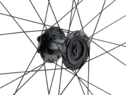 E-thirteen LG1 Race Carbon Enduro Boost 27,5" Laufradsatz 11 E-thirteen LG1 Race Carbon Enduro Boost 27,5" Laufradsatz -BikeMotion Deutschland Verkaufs-Shop 400569