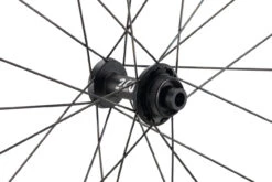 Dt-swiss ARC 1400 DICUT 80/Scheibe Carbon Disc Center Lock 28" Laufradsatz 13 Dt-swiss ARC 1400 DICUT 80/Scheibe Carbon Disc Center Lock 28" Laufradsatz -BikeMotion Deutschland Verkaufs-Shop 425223