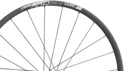 Dt-swiss PR 1400 DICUT 21 Disc Center Lock 28" Laufradsatz 11 Dt-swiss PR 1400 DICUT 21 Disc Center Lock 28" Laufradsatz -BikeMotion Deutschland Verkaufs-Shop 437083